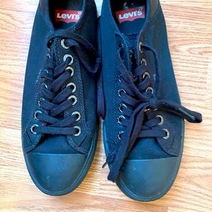 Women’s Levi’s Shoes